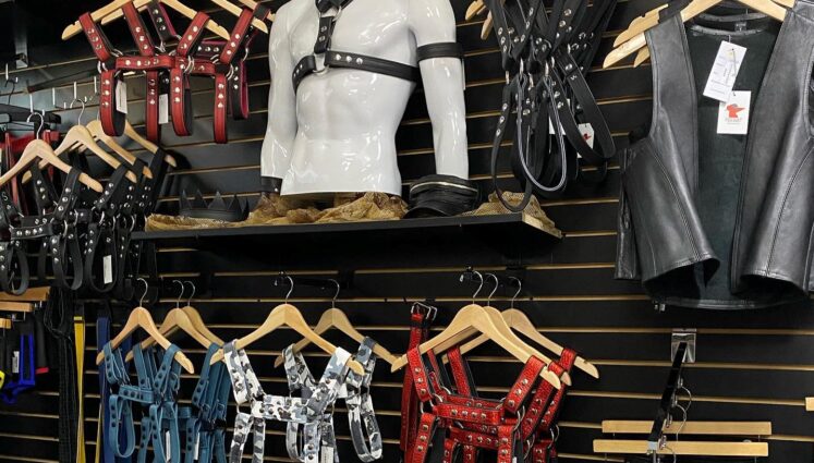 where to buy the best gay sex toys